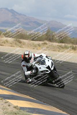 media/May-05-2025-Moto Forza (Mon) [[3c1838c5e5]]/2-B Group/Session 2 (Turn 7 Inside)/
